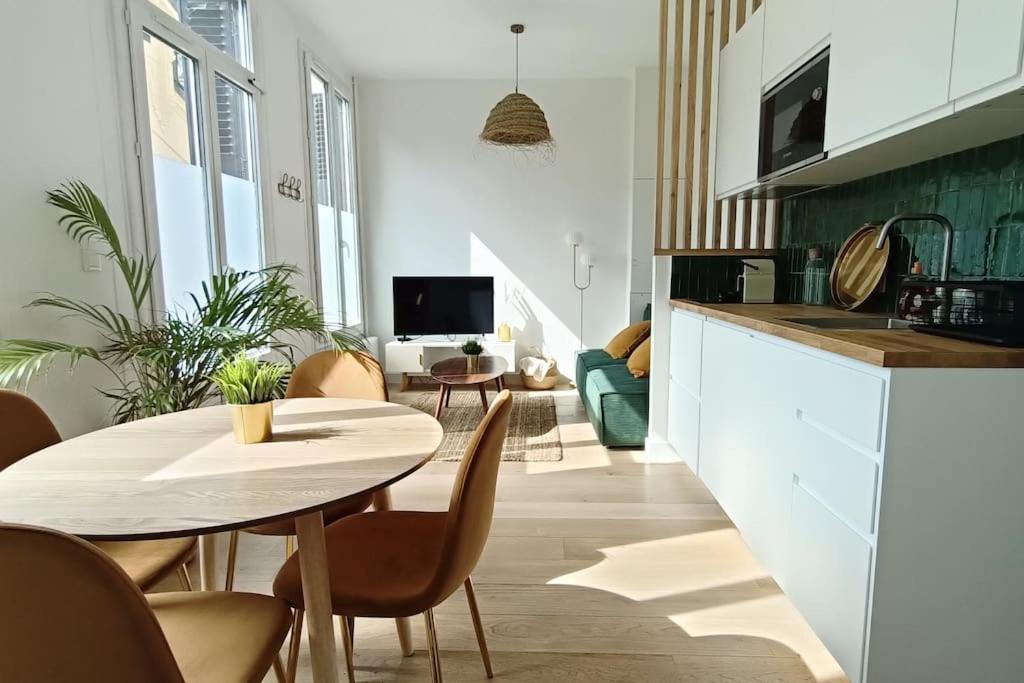 Appartement Gare Avec Parking Rouen Esterno foto